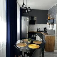 Современный Люкс 2 комнаты Бесконтактный заезд, hotell i Balkhasj