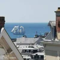 Chez Emilie, hotel i Granville