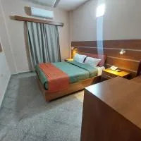 Hotel Sancer, hotell sihtkohas Coronel Oviedo