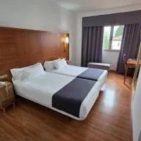 ग्रेनेडा में, होटल Hotel Saylu
