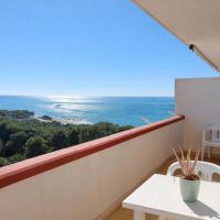 Appartamento Fronte Mare con Balcone Vista Panoramica a Rivabella-Gallipoli, hotel di Rivabella