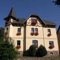 Ferienwohnung Mone - Wohlfühlen am Thüringer Meer, hotelli kohteessa Ziegenrück