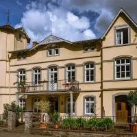 Villa Robert Heuser, hotell i Traben-Trarbach