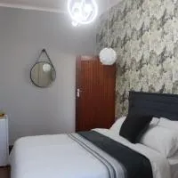 Ladysmith में, होटल Townside-Estate Room9