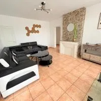 Appartement 3 chambres spacieux et confortable, hotel u gradu Sen Floranten
