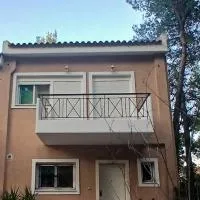 Agios Stefanos TwoStory Maisonette, hotel u gradu 'Néa Zoryiáni'