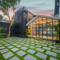EKOSTAY - Noir Villa, hotelli kohteessa Alibaug