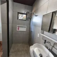 Quatro com suite e cozinha, hotel em Brumadinho