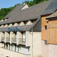 Brit Hotel Du Ban, hotel a Chaudes-Aigues