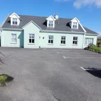 Dubhlinn House Accommodation، فندق في دولين