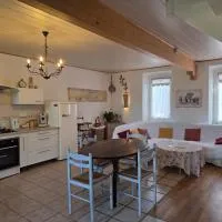 Maison COLETTE, hotell i Villardonnel