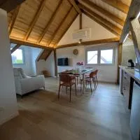 La charmante remise d'Alsace - Appartement Le Chalet โรงแรมในHessenheim