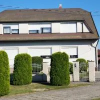 Szigetköz Győrzámoly Apartman, Hotel in Győrzámoly