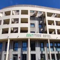 Esatitude Hotel, hotel u Nici