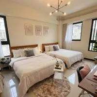 Ten house-有電梯附停車可充電: Zhushan şehrinde bir otel