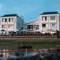 The Lofts Boutique Hotel, hotel v mestu Knysna