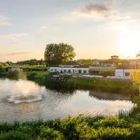 Saint Neots में, होटल Drift Inn at Wyboston Lakes