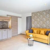 Studio Marquet avec clim et jardin, hotel en Beaucaire