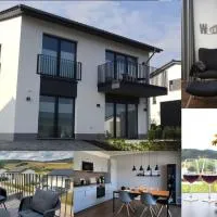 Ferienhaus Christa mit Sauna โรงแรมในDiemelsee