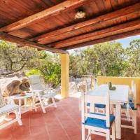 Villetta capo schiera Le Mimose, hotel a Arzachena