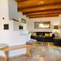 Ferienhaus Reis โรงแรมในOstrach