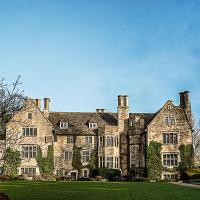 Stonehouse Court Hotel - A Bespoke Hotel, hotel in Stonehouse