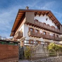 Residence Malibu Appartamento 4, khách sạn ở Falcade