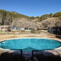 Camping Montillana con Bungalows, hotel v mestu Hornos