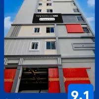 Super Townhouse Oak Premier Raidurg Biodiversity Park โรงแรมในGachibowli