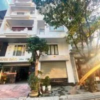 Anh Đào 2 Hotel, מלון בהאי פונג