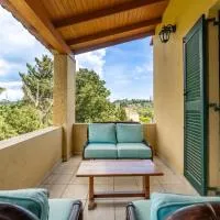Blue apartment Corfu, hotel en Perivolion