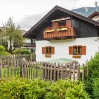 Ferienwohnung Reschberg, hotel sa Farchant