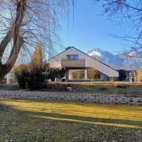 Haus Gutschi, hotel i Imst