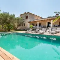 Finca Es Figueral, hotel u gradu Kampos