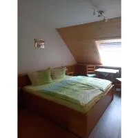 Ferienwohnung Faller, хотел в Елзах