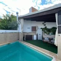La morena, hotel i Guaro