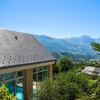Gite Le Bérierot avec piscine, hotel a Ouzous
