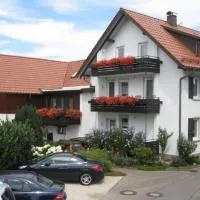 Obst- Und Ferienhof Karoline, hotel a Wasserburg