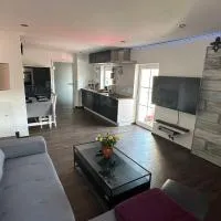 Bergisch Resort Josef, hotell sihtkohas Lindlar