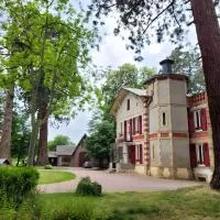 Chambre D'hôte - Le Chalêt, hotel a Ygrande