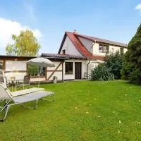 Ferienwohnung To Hus, готель у місті Путбус