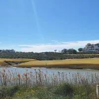 Vista al golf y piscina, khách sạn ở Sucina