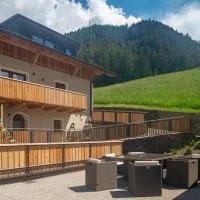Planerhof Apartment Lilie, отель в Фунесе