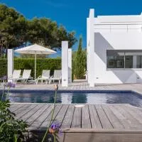 Villa Xipell 9, Hotel in Cala Santandria