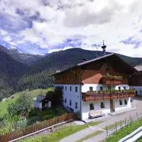 Oberhöher Apt Talblick – hotel w mieście San Pietro
