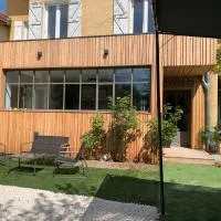 Maison du Bonheur, Gîtes, מלון בLe Pin