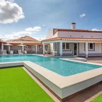 Vila River Sublime, מלון בValada