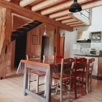Charmant Gite 6 Places Secteur Jura, hotel v destinaci Marigny