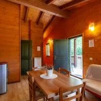 Villaggio Anemone - Chalet Mirtillo, hotel Capanne di Sillanóban