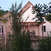 Le Gîte de la ferme Davitali – hotel w mieście Saint-Désiré